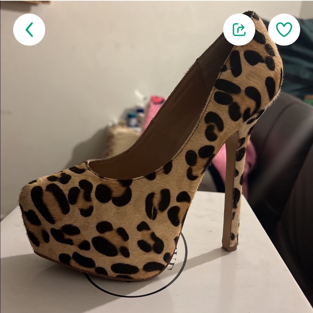 Steve Madden cheetah heels (real fur)